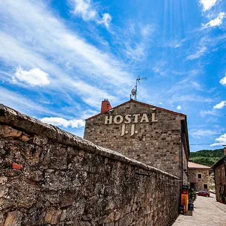 Hostel Hostal J.J. Marlene