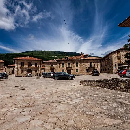 Hostal J.J. Marlene Hostel Salduero
