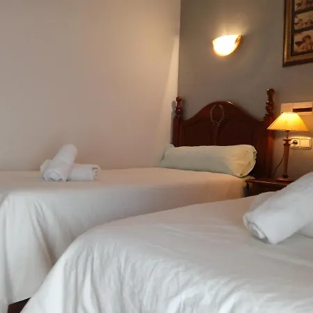 Hostal J.J. Marlene Hostel